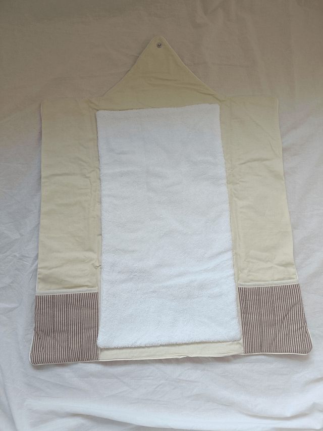 Tapis à langer nomade rayures